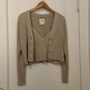 NWT Abercrombie and Fitch cardigan and cami set